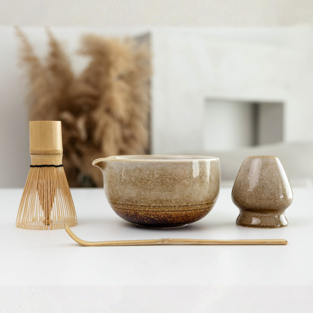 Matcha rinkinys rusvas